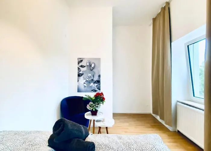 Comfortable 4br Perfect For Groups Bécs