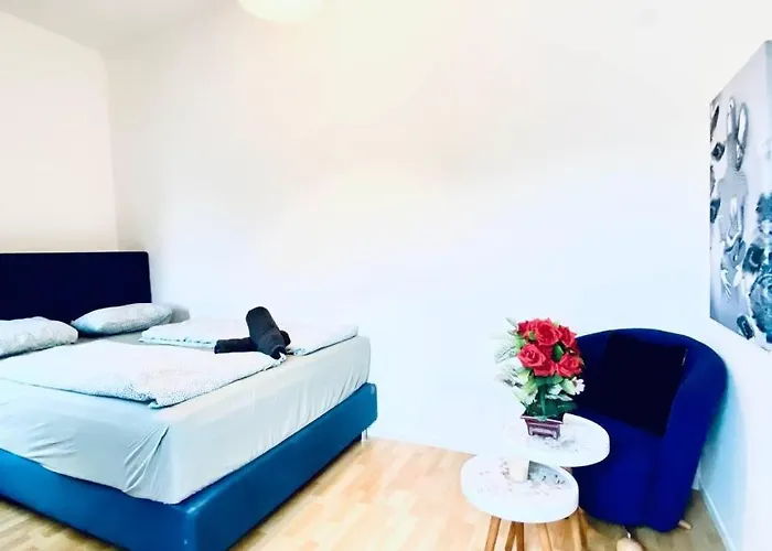 Comfortable 4br Perfect For Groups Bécs
