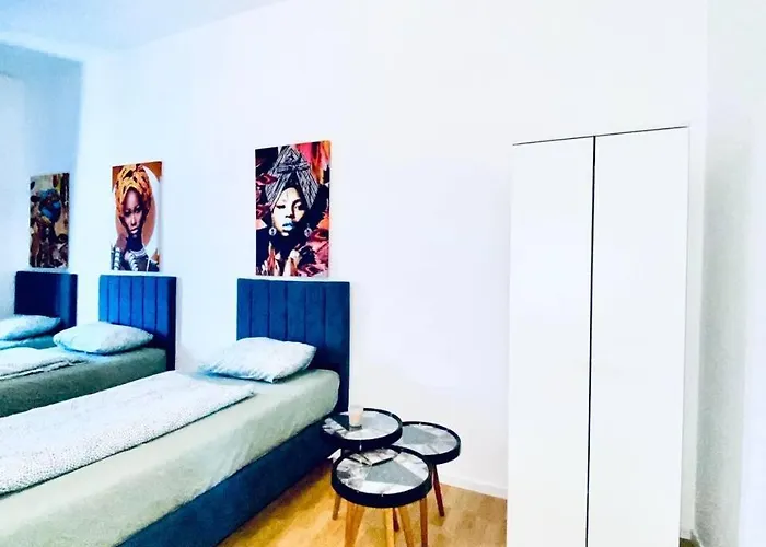 Comfortable 4br Perfect For Groups Apartman *