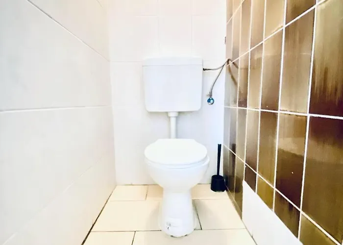 Apartman Comfortable 4br Perfect For Groups Bécs